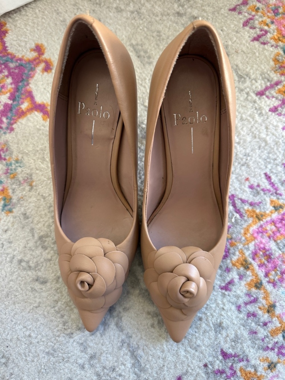Linea Paolo Classic Tan Leather Pointed-Toe Pumps with Rosette Flower - Picture 4 of 7
